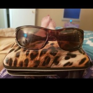Harley Davidson Sunglasses with large orange purse